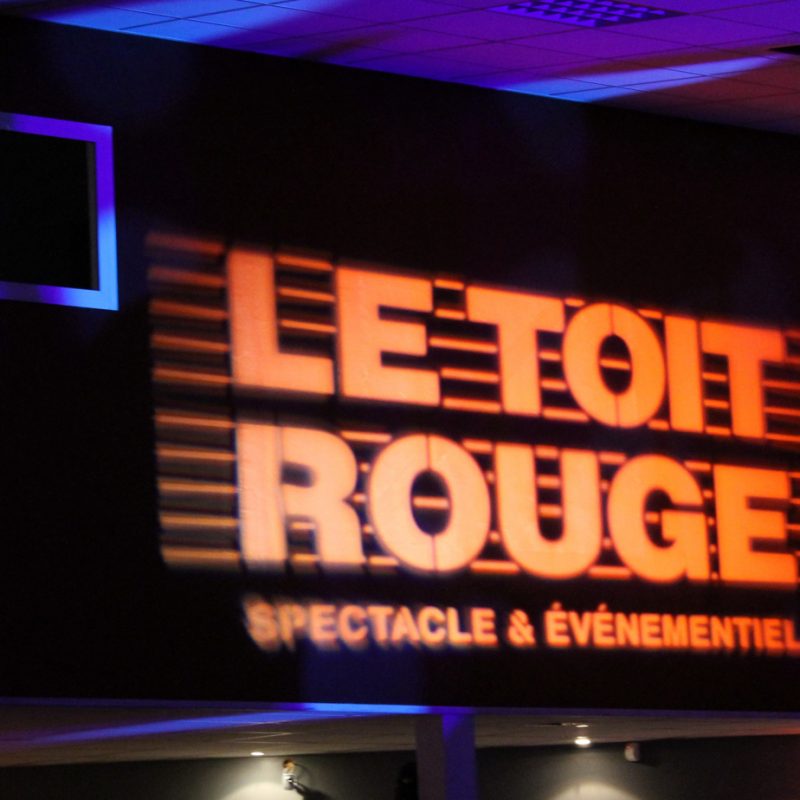La Salle Le Toit Rouge